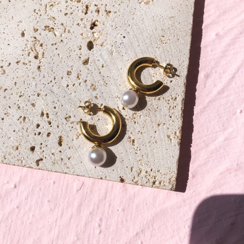 Stainless steel huggies with zirconia/ emerald stone/ pearl earrings/ gold heart shaped