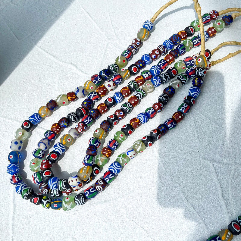 [Strand] Coloured Fused Glass Beads from Africa/ Ethnic print beads boho style handmade beads