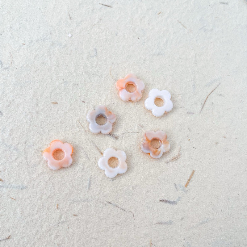 Arcylic flower pendant beads 10pcs per pack/ Colourful flower for diy jewellery
