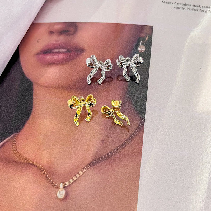 Ribbon earrings 1 pair/ Jewellery earrings lady accessorise/ gold earrings silver earrings