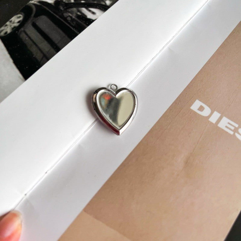 Stainless steel love locket pendant/ steel colour love pendant for diy jewellery