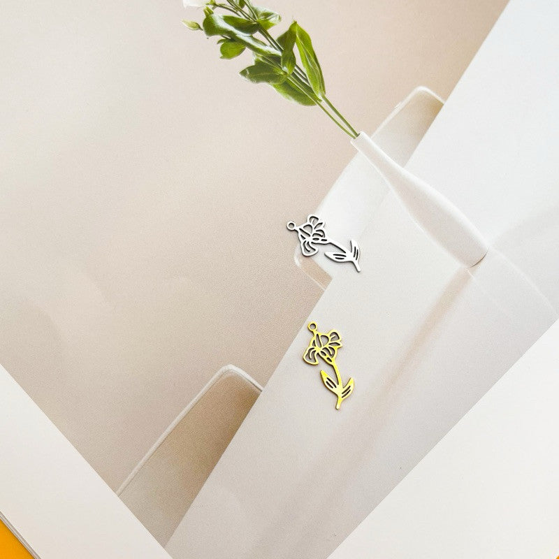 Birthflower pendant 1 pc/ gold Stainless steel initial seriess