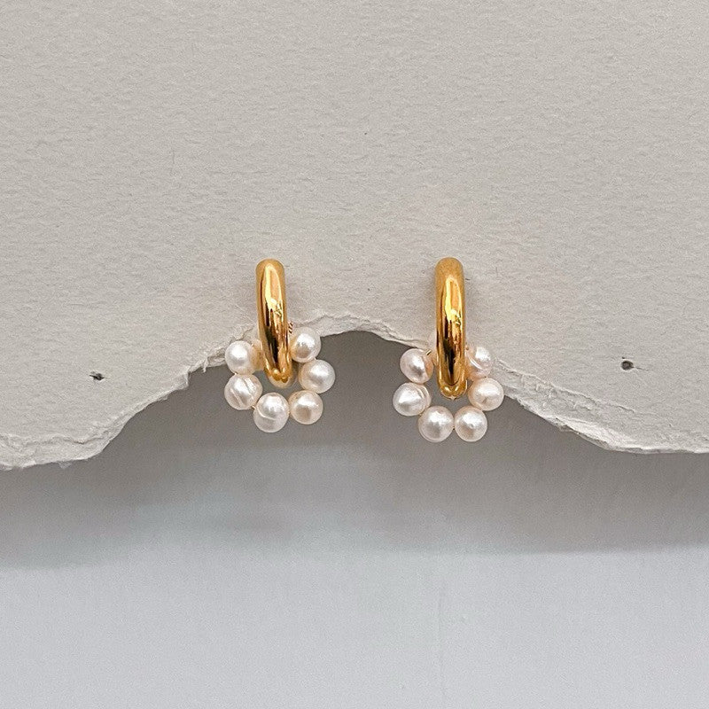 Stainless steel earrings 1 pair/ shell earrings croissant earrings white zircon huggies pearl earrings gold jewellery