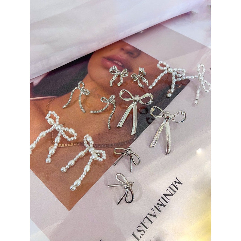 Ribbon earrings 1 pair/ Jewellery earrings lady accessorise/ gold earrings silver earrings
