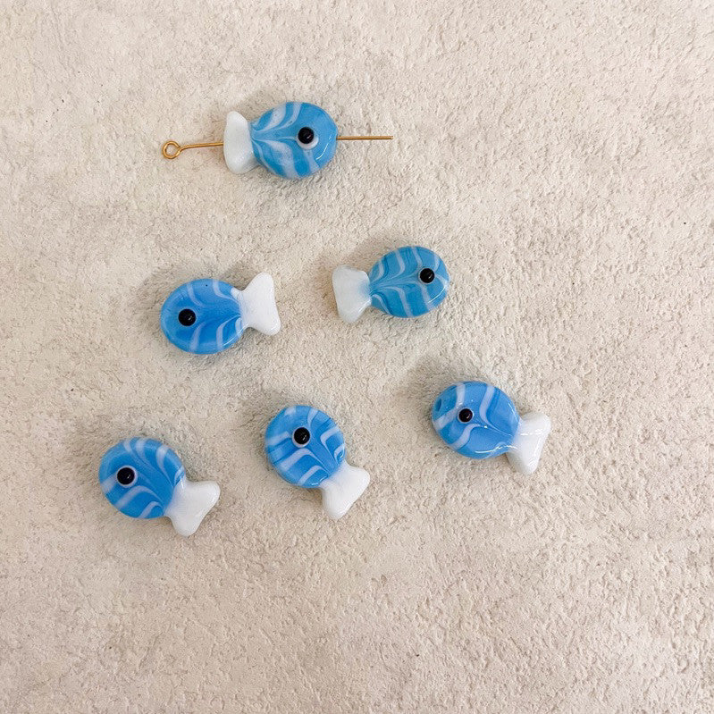 Glass fish beads for jewellery diy / colourful fish pendant sea pendant for necklace bracelet accessories