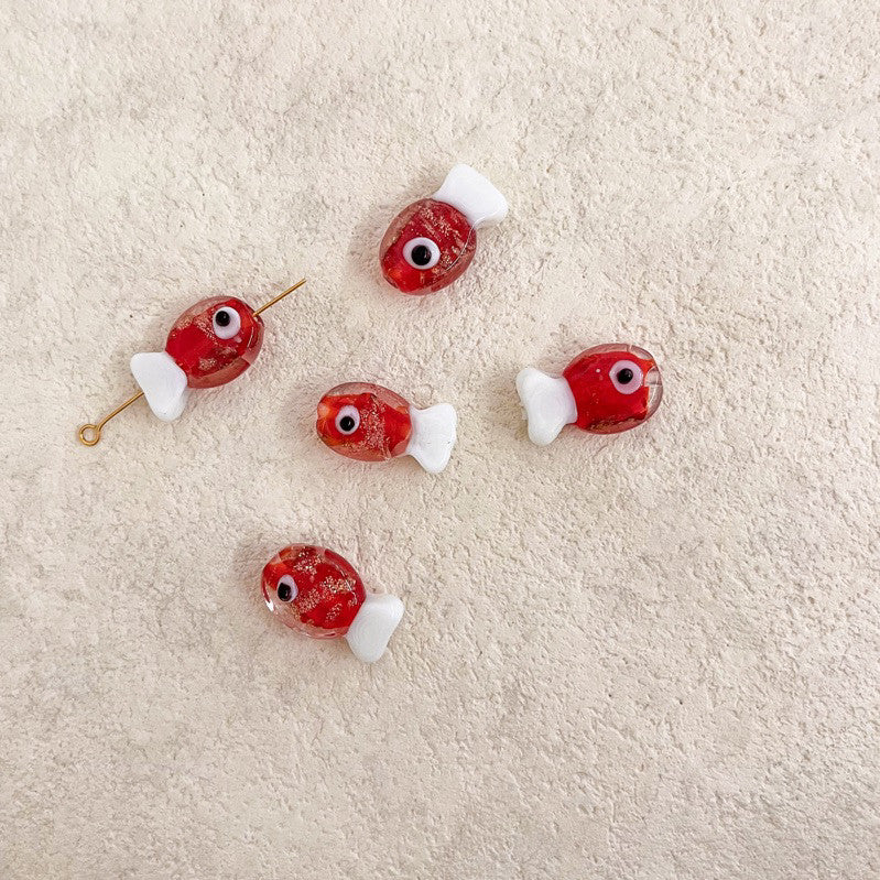 Glass fish beads for jewellery diy / colourful fish pendant sea pendant for necklace bracelet accessories
