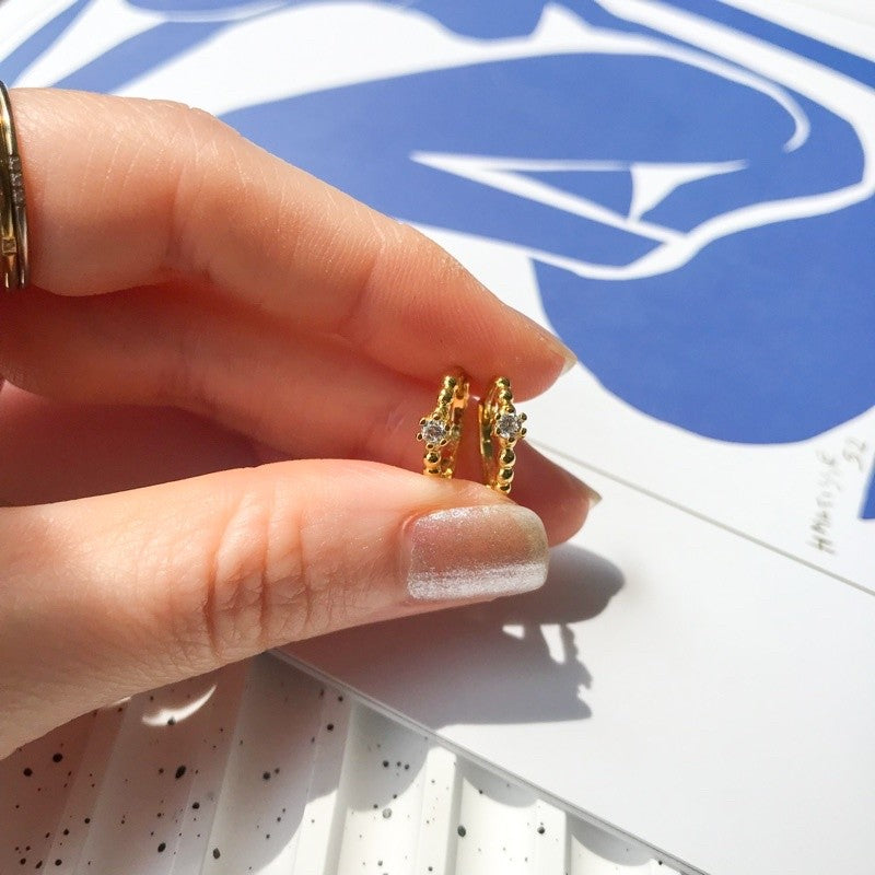 Dainty hoop zirconia huggies 1 pair