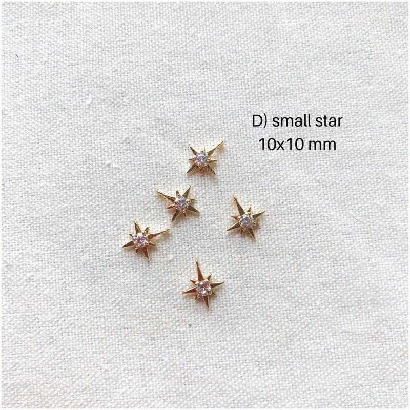 Large Sparkle Star with Blue Gemstones Opal shell - 18k Rolled Gold