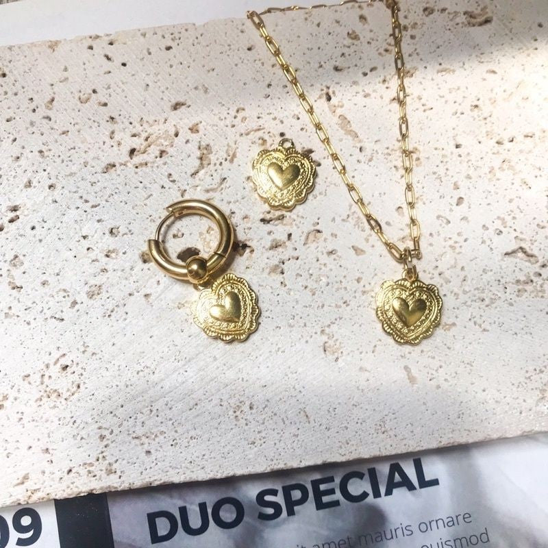 Vintage Love Locket/ Love Gold Pendant 1 Pc - Stainless Steel