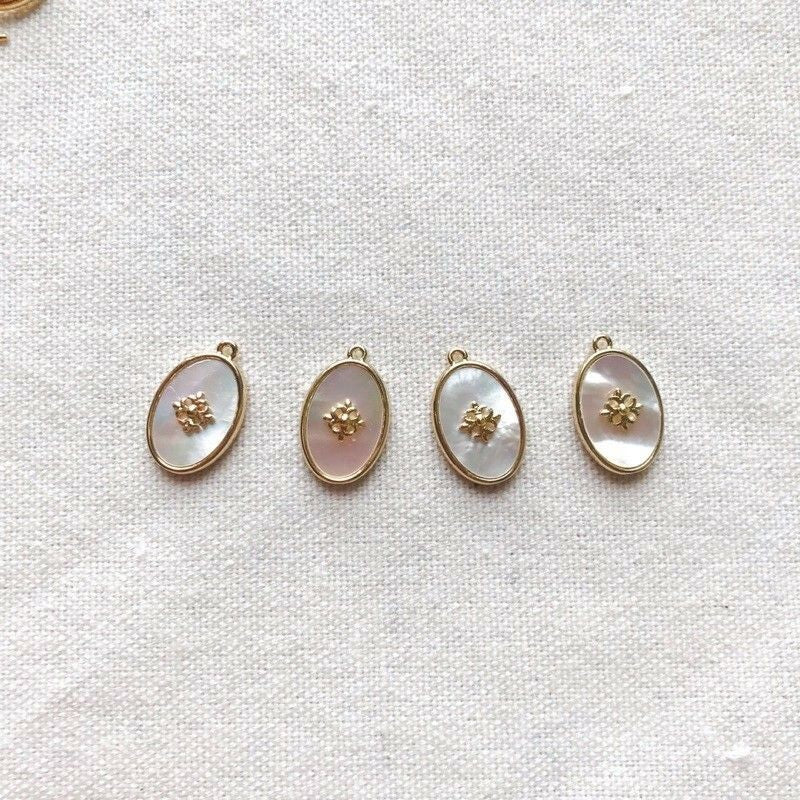 Large Sparkle Star with Blue Gemstones Opal shell - 18k Rolled Gold