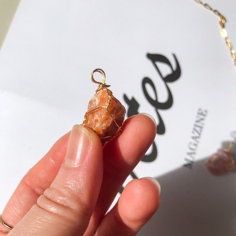 Natural Raw Stone Pendant In Copper Wire Crystal Quartz 1 Pc