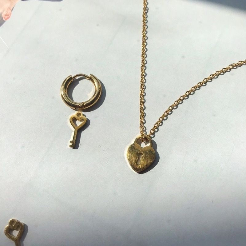 Simple Lock and Key Pendant 1 Pc - Stainless Steel