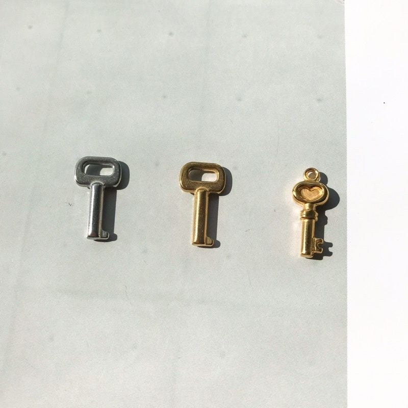 Key Pendant 1Pc - Stainless Steel