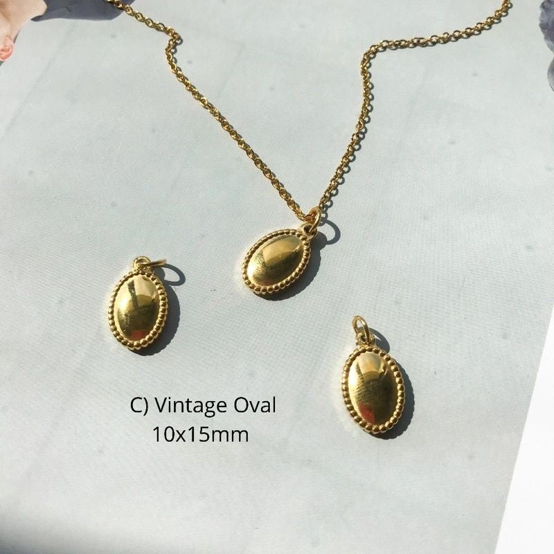 Love/ Oval Pendant 1 Pc - Stainless Steel (PVD coating)