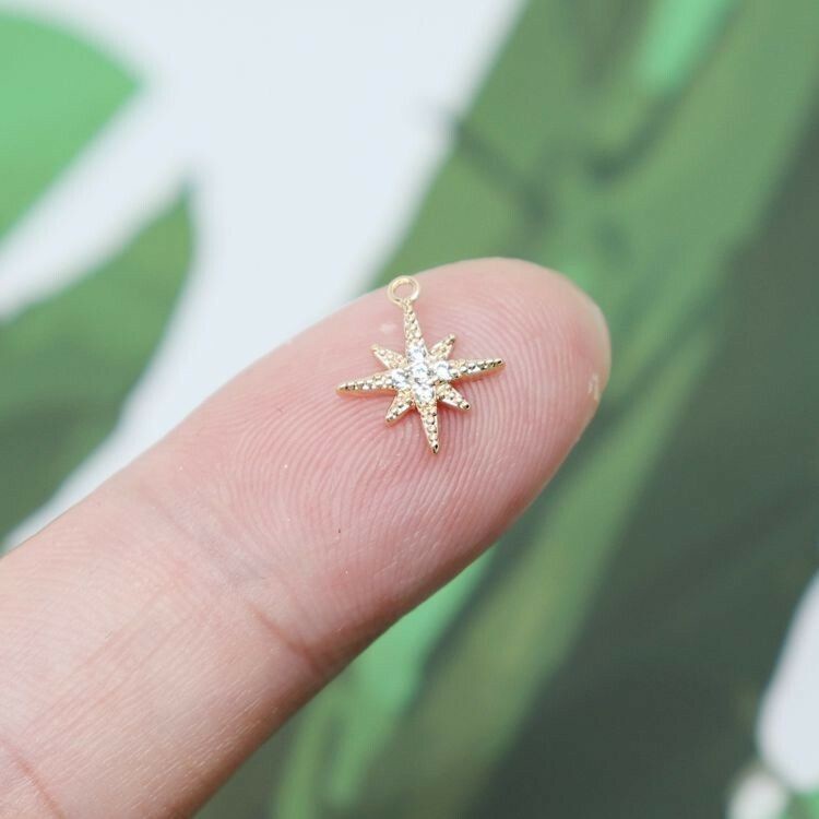 Sparkle Star Pendant 1 Pc -18k Rolled Gold