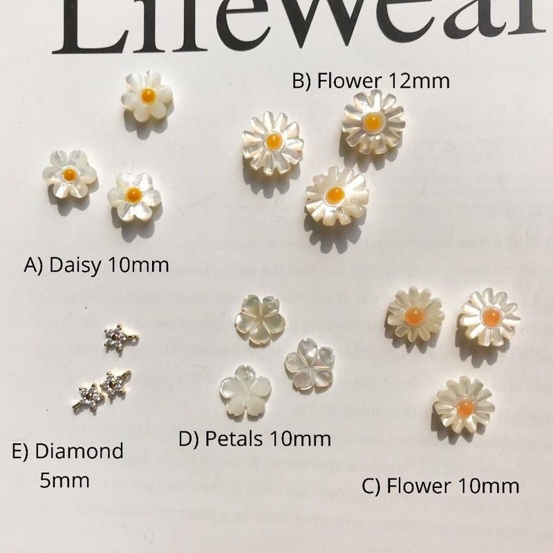 Flower charms 1pc - Made from natural shell