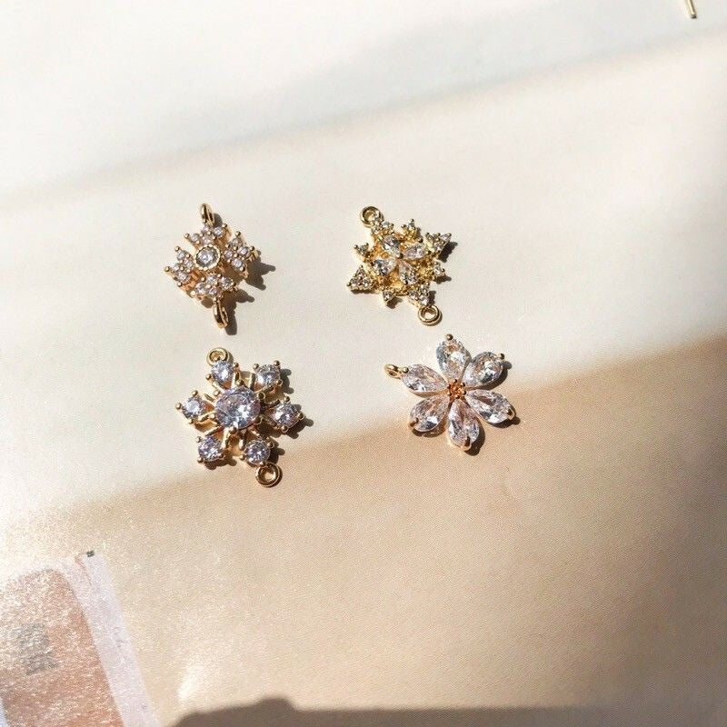 Sparkle Double Hook Petals/Chandelier/Snow Flake/Flower- 14K Rolled Gold