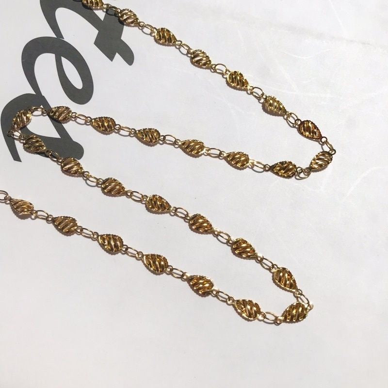 DIY Chain: Stainless steel twisted leaves link chain /Bamboo chain/ ball link chain