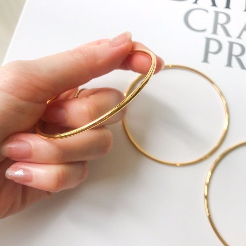 Stainless steel plain bangle