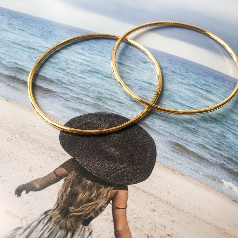 Stainless steel plain bangle