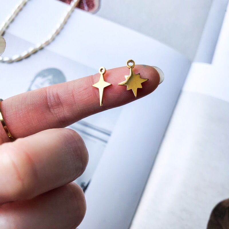 Stainless steel Star sparkle pendant