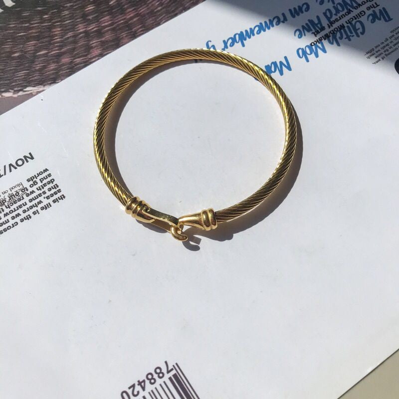 Stainless steel bangle with opening 1 piece
