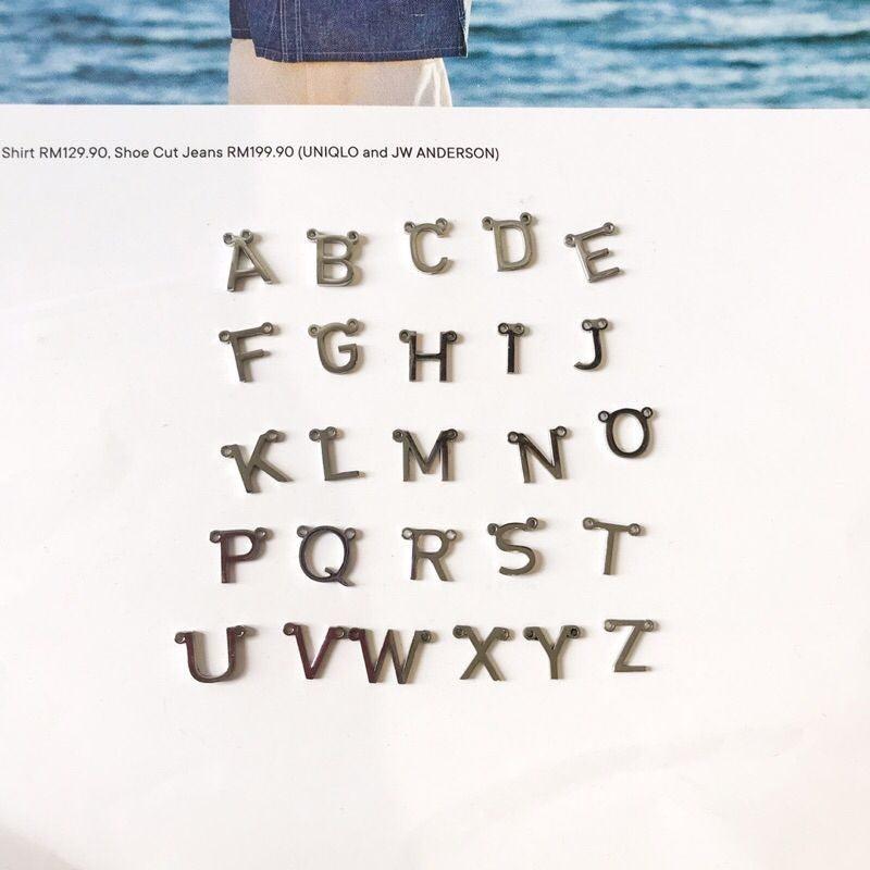 [ A-T ]  letter pendant with 2 hoop/ stainless steel initial personalised alphabet