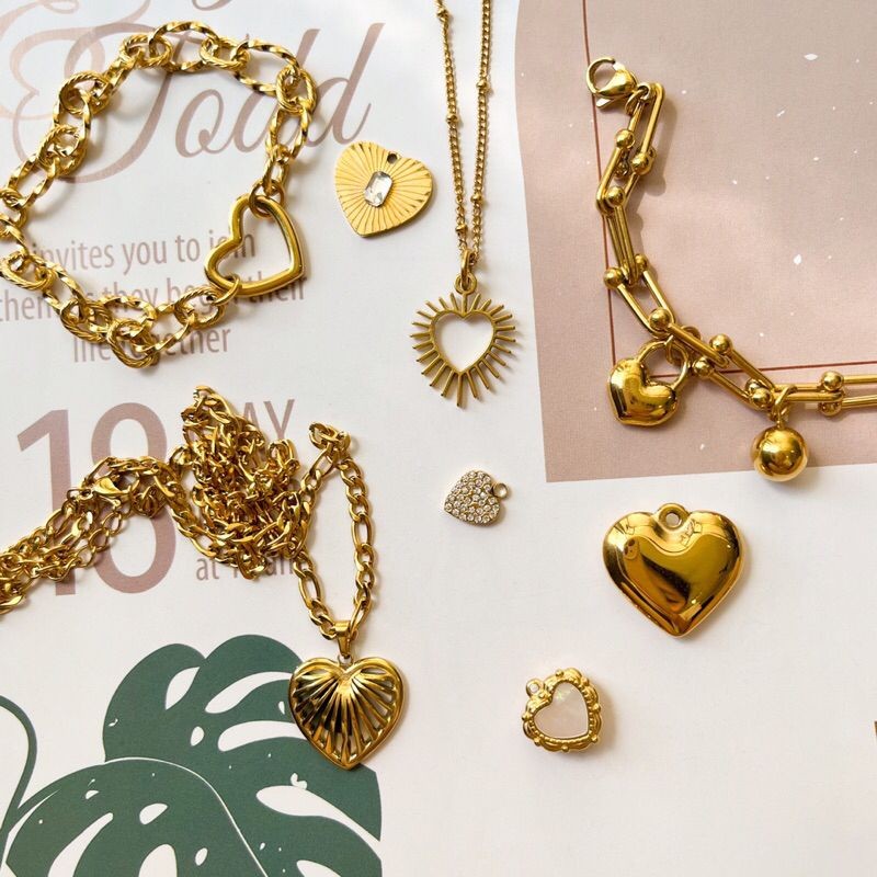 Stainless Steel Love Pendant Series/ heart shaped locket