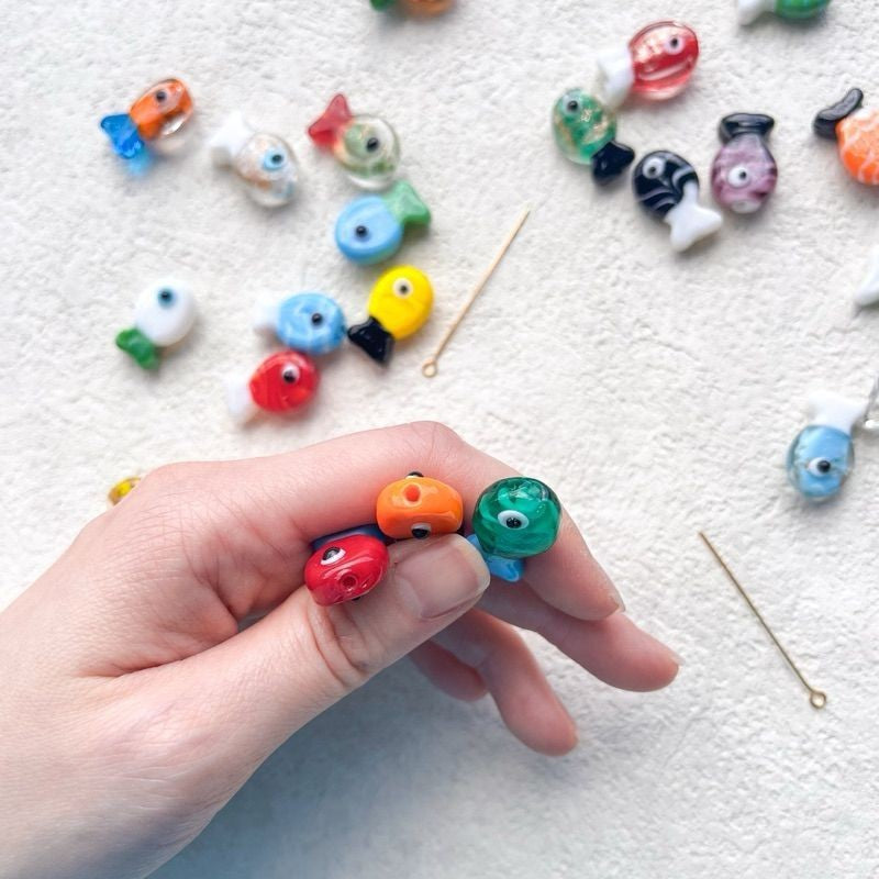 Glass fish beads for jewellery diy / colourful fish pendant sea pendant for necklace bracelet accessories
