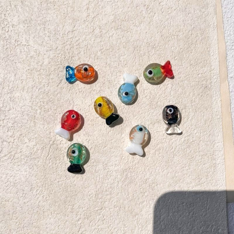 Glass fish beads for jewellery diy / colourful fish pendant sea pendant for necklace bracelet accessories