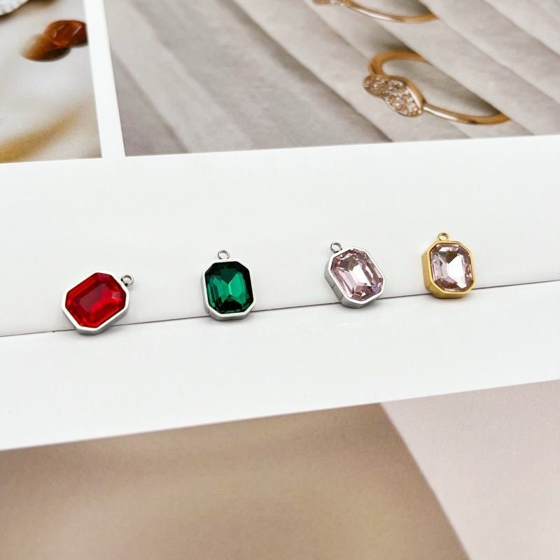 Rectangle zirconia pendant/ Stainless steel