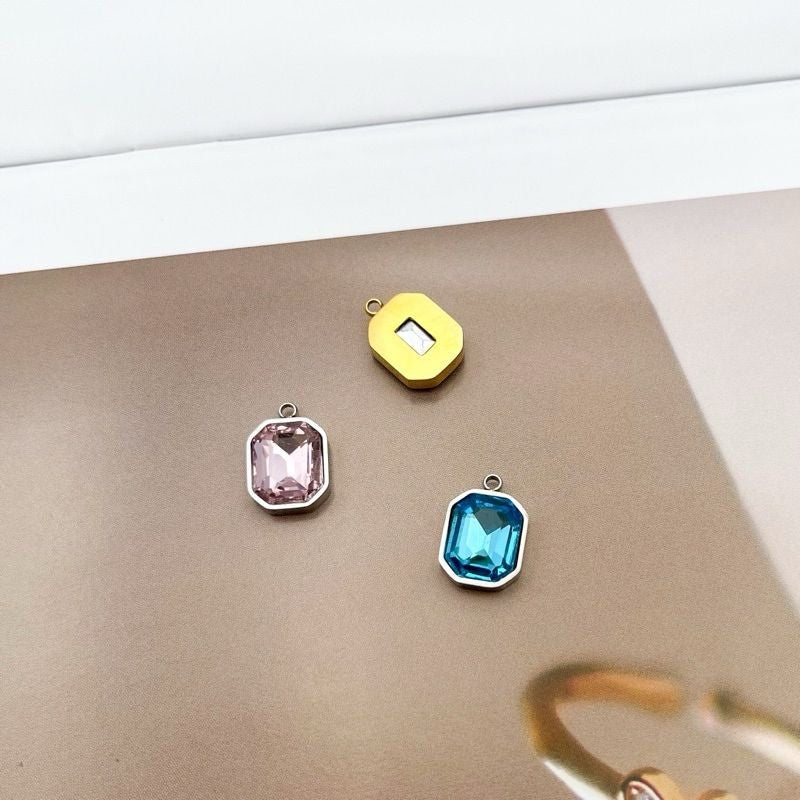 Rectangle zirconia pendant/ Stainless steel