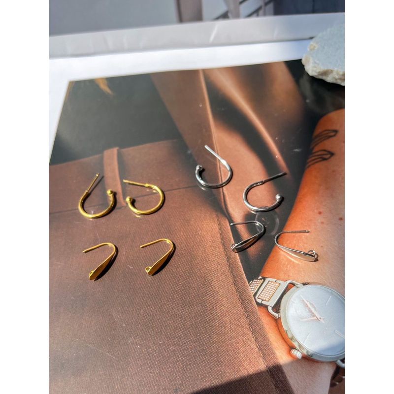 Stainless steel hook on huggies/ hanging earrings