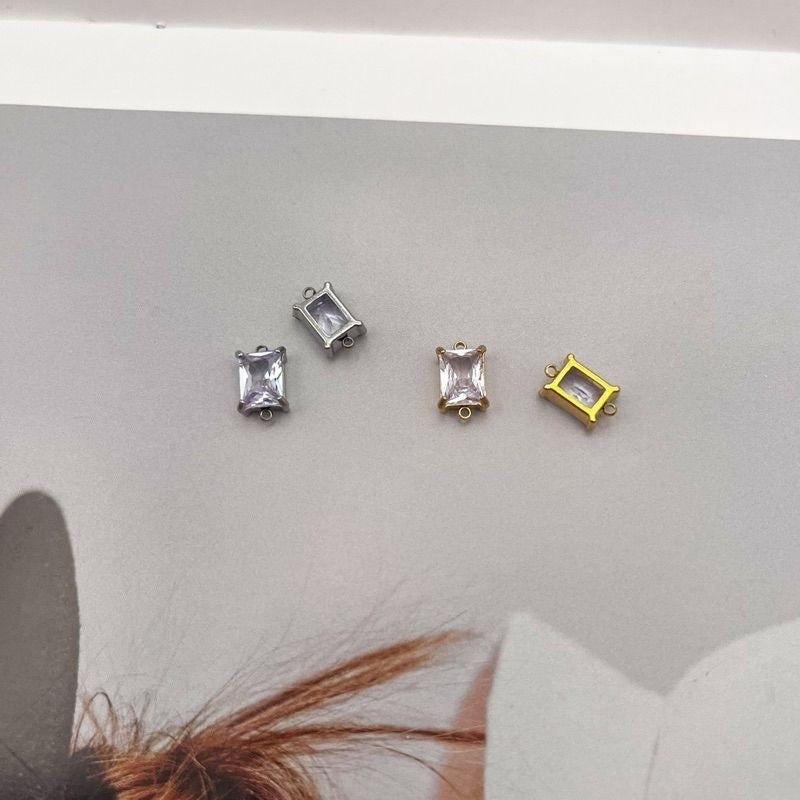 Stainless steel rectangle zirconia double hoop/ White zirconia green emerald pendant