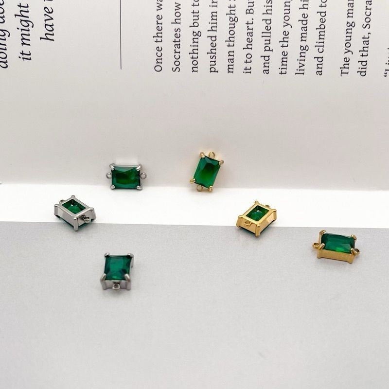Stainless steel rectangle zirconia double hoop/ White zirconia green emerald pendant
