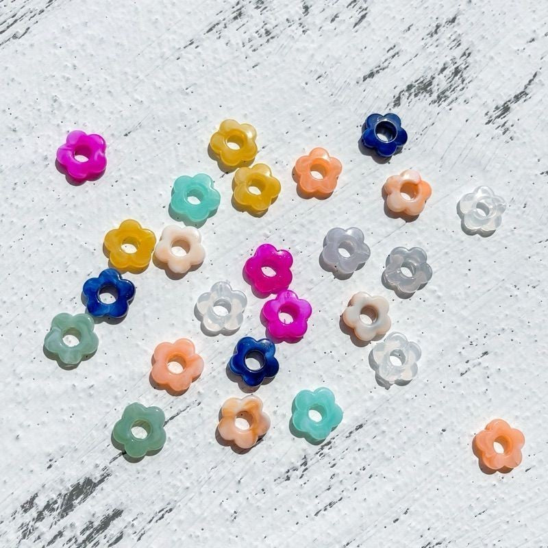 Arcylic flower pendant beads 10pcs per pack/ Colourful flower for diy jewellery