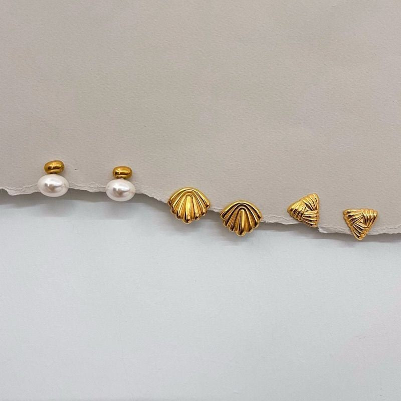 Stainless steel earrings huggies 1 pair/ pearl design shell braided huggies gold earrings