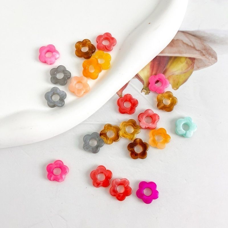 Arcylic flower pendant beads 10pcs per pack/ Colourful flower for diy jewellery