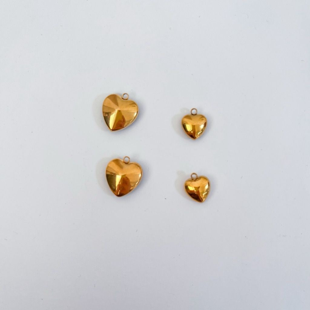 Stainless steel Zircon love heart shaped pendant in gold/ love pendant