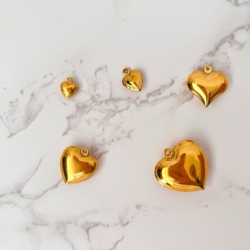 Gold stainless steel love pendant 3x /  hollow heart shape