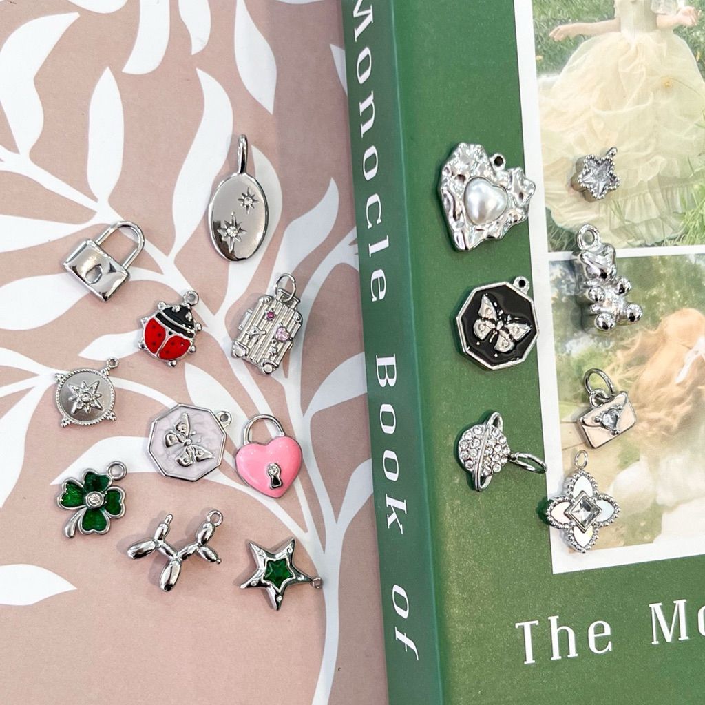 Stainless steel charm moon star ladybug lock bear butterfly clover tulip sun pearl diy jewelry bracelet necklace 1pc
