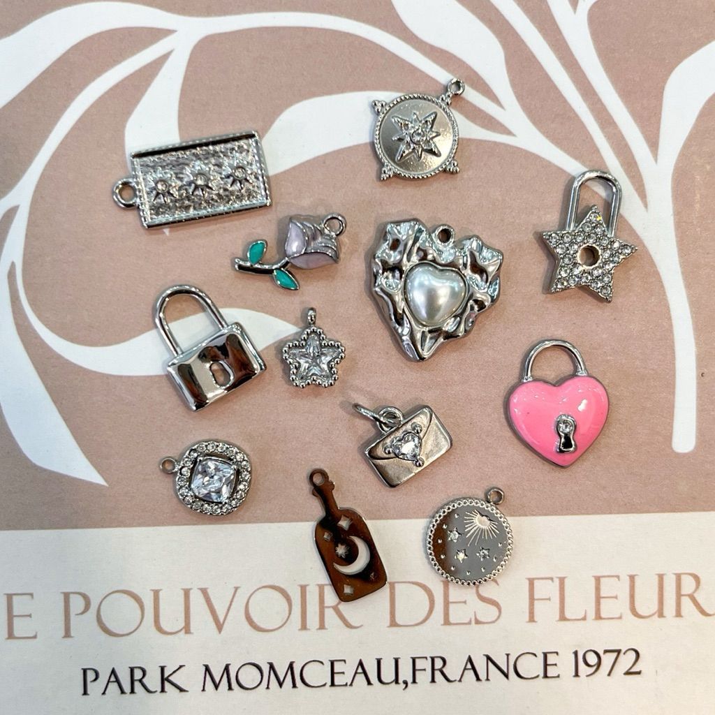 Stainless steel charm moon star ladybug lock bear butterfly clover tulip sun pearl diy jewelry bracelet necklace 1pc
