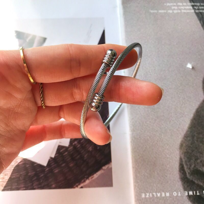 Free size bangle - Stainless steel with stopper beads