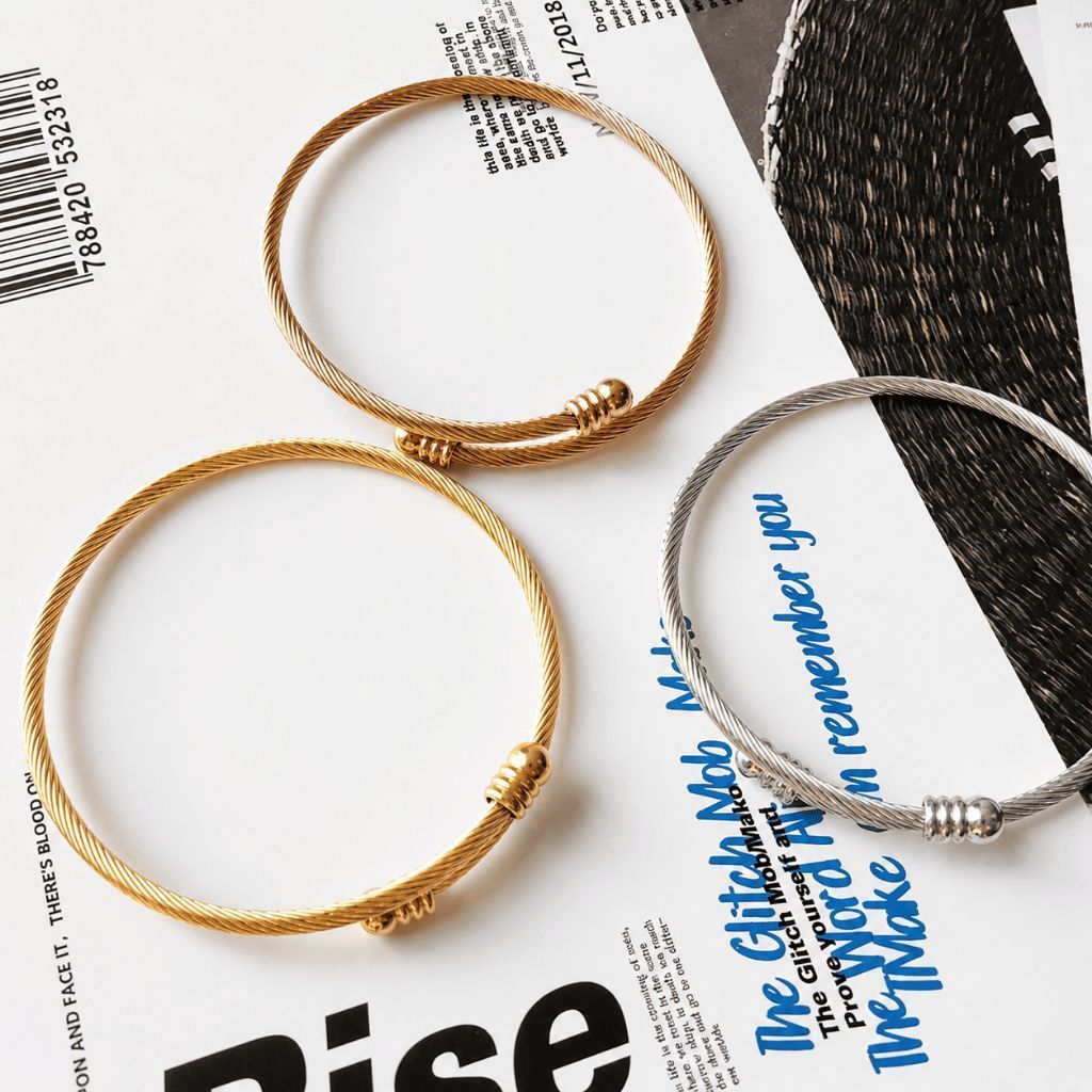 Free size bangle - Stainless steel with stopper beads
