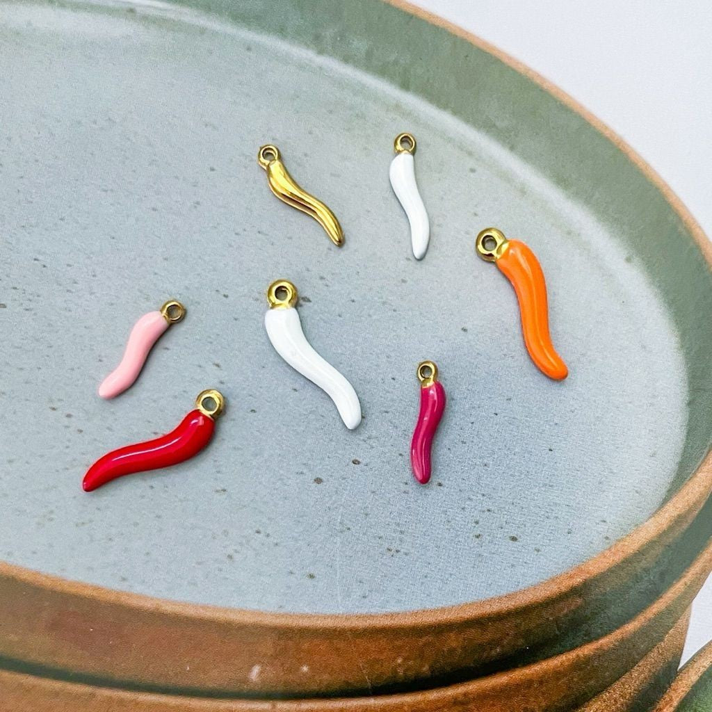 Stainless steel 1 pc/ chili red maroon lilac blue green gold purple white black for necklaces